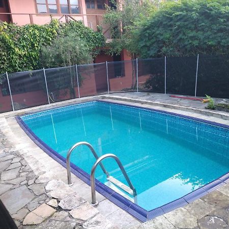 Lindas Suites A Uma Quadra Da Praia E Centro Убатуба Экстерьер фото