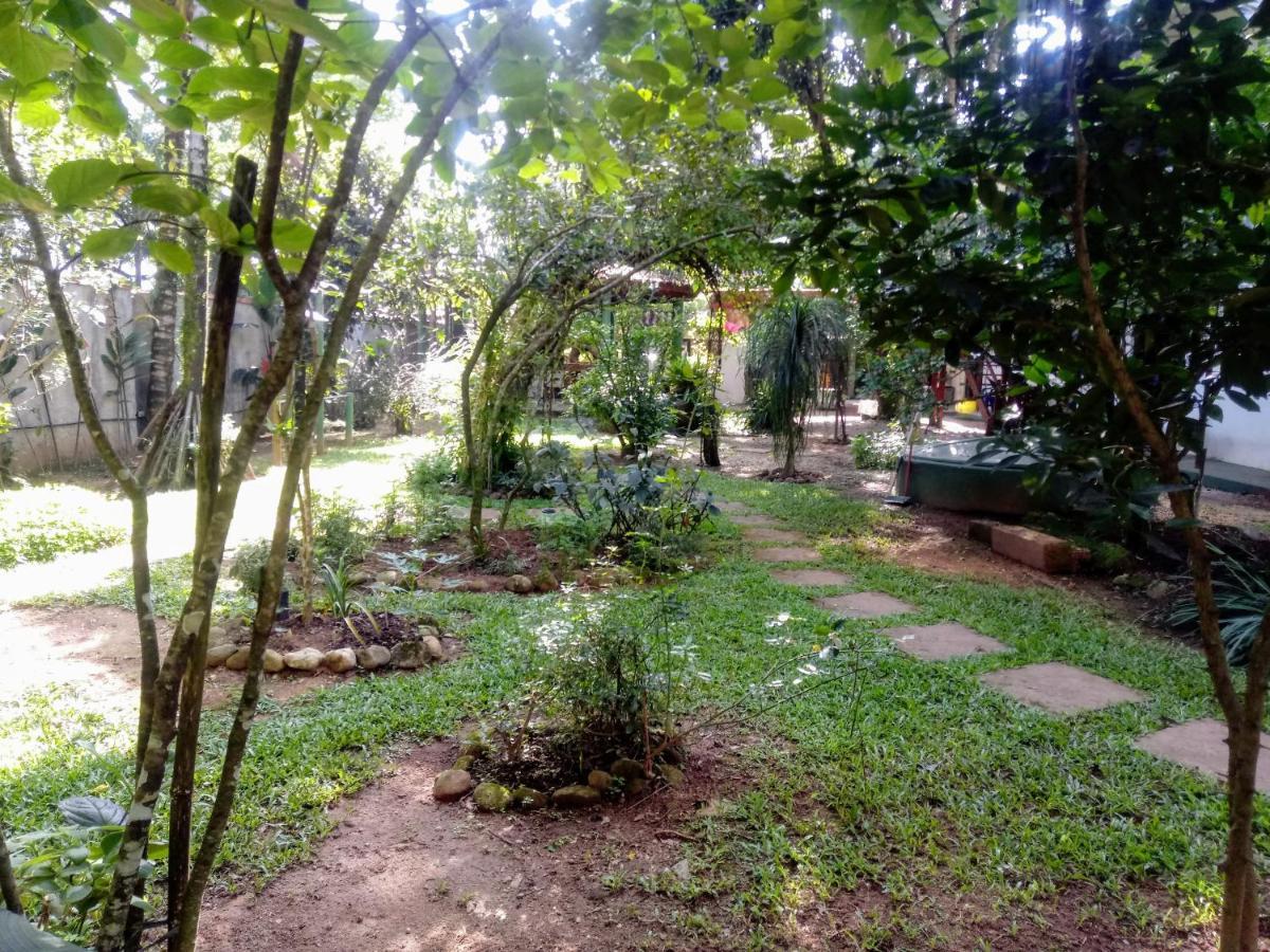 Lindas Suites A Uma Quadra Da Praia E Centro Убатуба Экстерьер фото