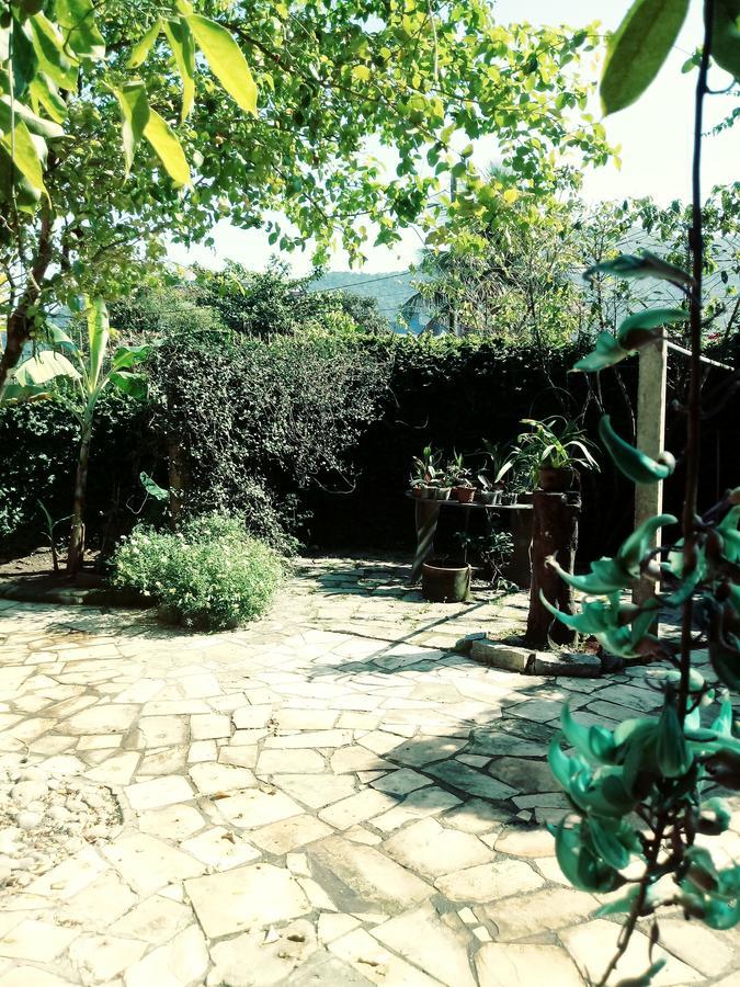 Lindas Suites A Uma Quadra Da Praia E Centro Убатуба Экстерьер фото